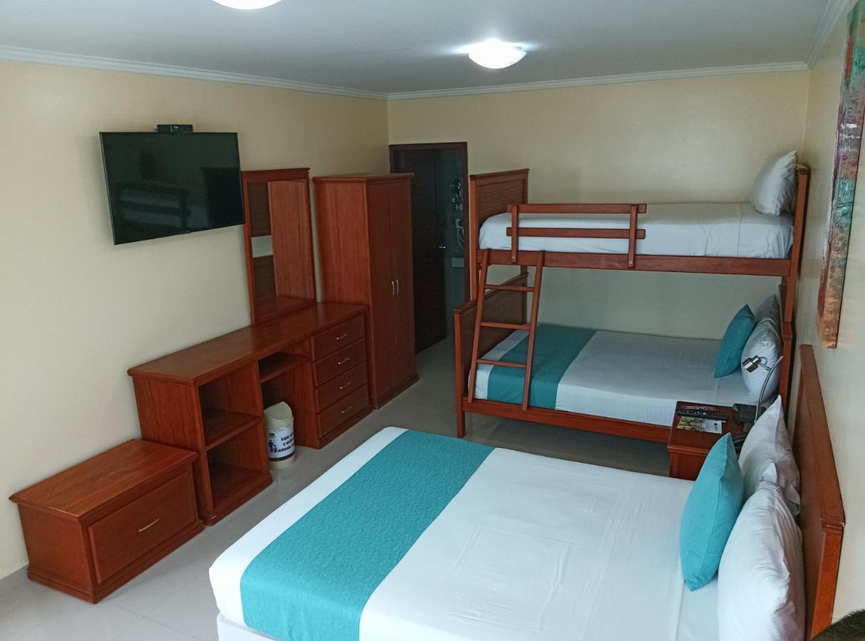 Hotel El Marques Atacames Dış mekan fotoğraf